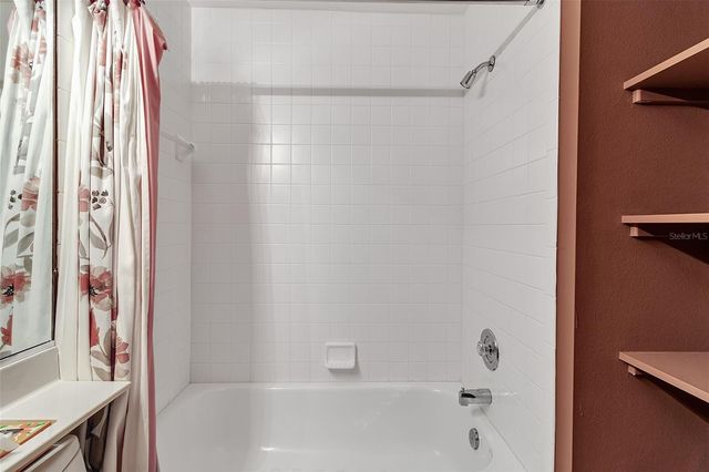 4115 PUTTER PLACE 4115, Bradenton, FL 34203