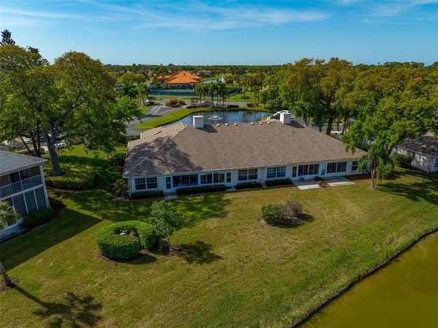 4115 PUTTER PLACE 4115, Bradenton, FL 34203