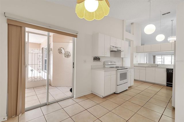 4115 PUTTER PLACE 4115, Bradenton, FL 34203