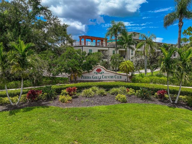 4115 PUTTER PLACE 4115, Bradenton, FL 34203