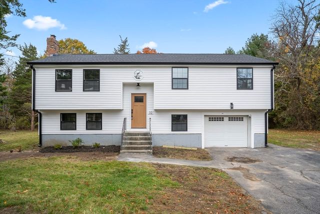 32 Gratto Rd, Marshfield, MA 02050