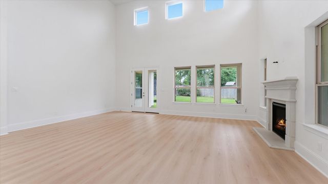 2 Gracenote Place, Tomball, TX 77375