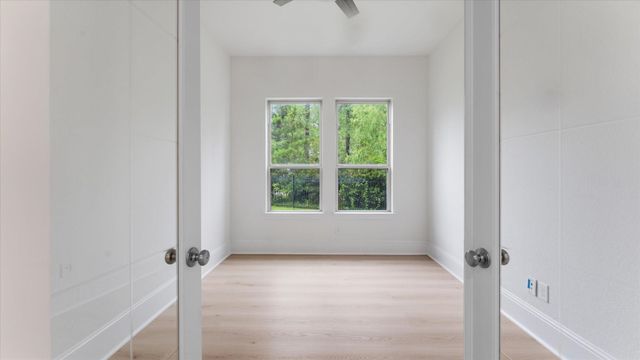 2 Gracenote Place, Tomball, TX 77375