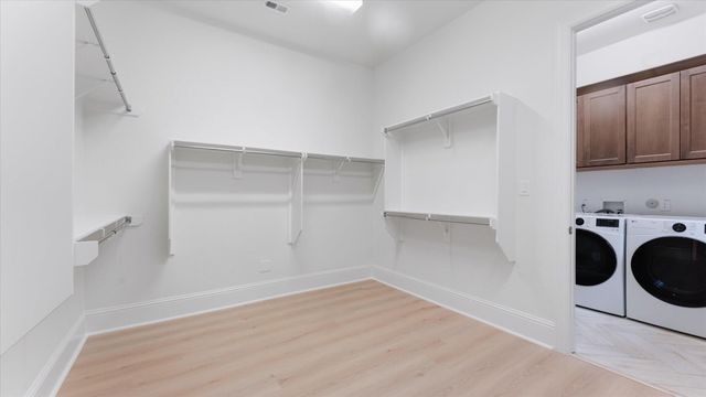 2 Gracenote Place, Tomball, TX 77375