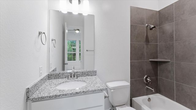 2 Gracenote Place, Tomball, TX 77375