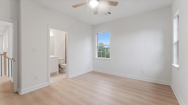 2 Gracenote Place, Tomball, TX 77375