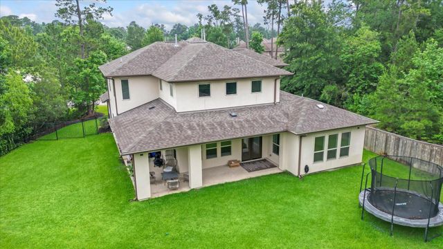 2 Gracenote Place, Tomball, TX 77375