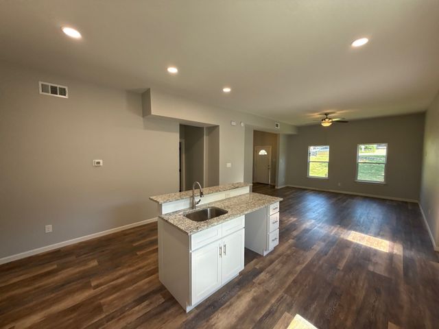 1510 W Woodard Street, Denison, TX 75020
