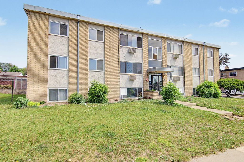 1339 Conway Street, Saint Paul, MN 55106 — exterior