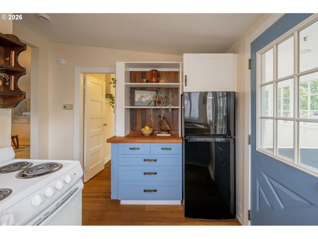7905 N SEWARD Ave, Portland, OR 97217
