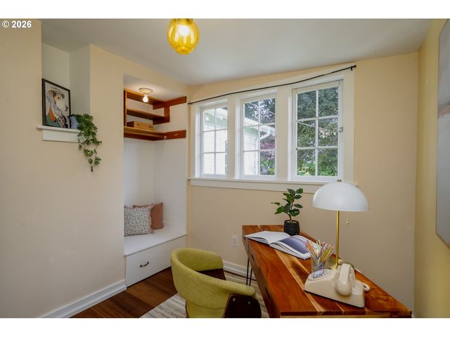 7905 N SEWARD Ave, Portland, OR 97217