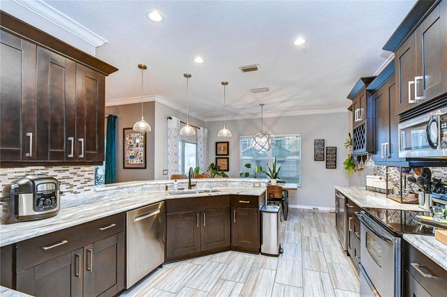 5424 WINDBRUSH DRIVE, Tampa, FL 33625