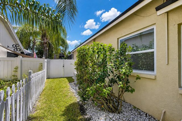 5424 WINDBRUSH DRIVE, Tampa, FL 33625