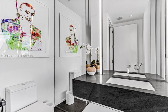 120 Ocean Dr 700, Miami Beach, FL 33139