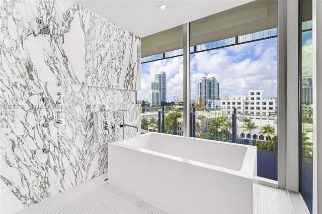 120 Ocean Dr 700, Miami Beach, FL 33139