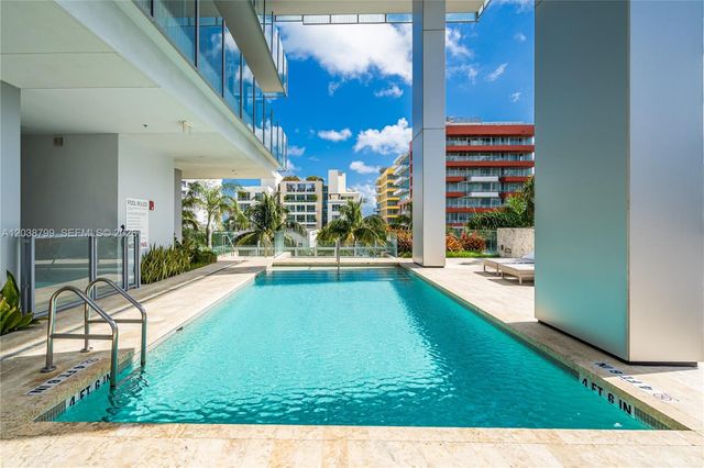 120 Ocean Dr 700, Miami Beach, FL 33139