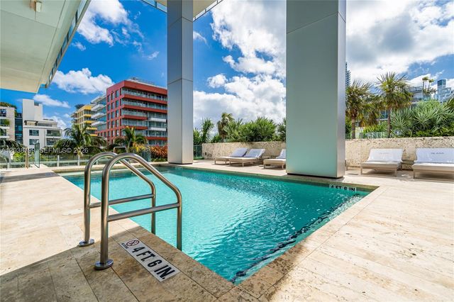120 Ocean Dr 700, Miami Beach, FL 33139