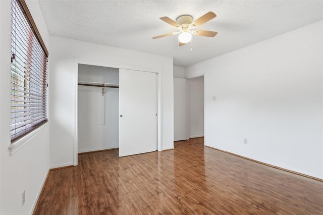 1998 Augusta Drive, Houston, TX 77057