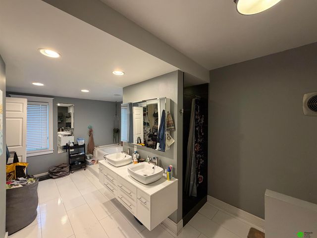 1800 C Street, Lincoln, NE 68502