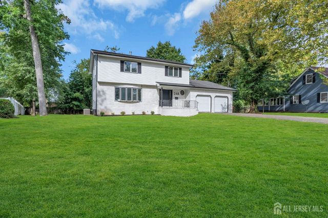 24 Dewey Drive, New Brunswick, NJ 08901
