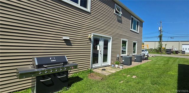 210 Westminster Road, West Seneca, NY 14224