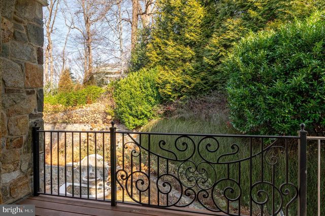 4869 GLENBROOK RD NW, Washington, DC 20016