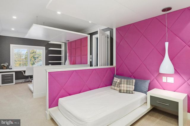 4869 GLENBROOK RD NW, Washington, DC 20016