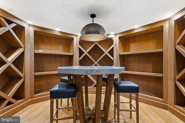 4869 GLENBROOK RD NW, Washington, DC 20016