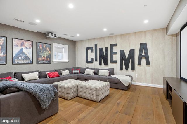 4869 GLENBROOK RD NW, Washington, DC 20016