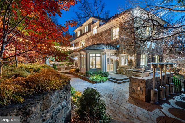 4869 GLENBROOK RD NW, Washington, DC 20016