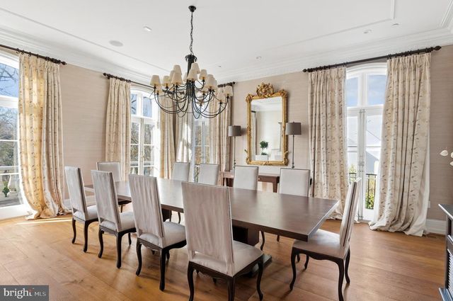 4869 GLENBROOK RD NW, Washington, DC 20016