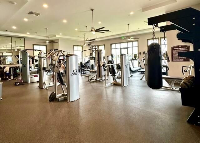 9207 W 33rd Lane, Hialeah, FL 33018