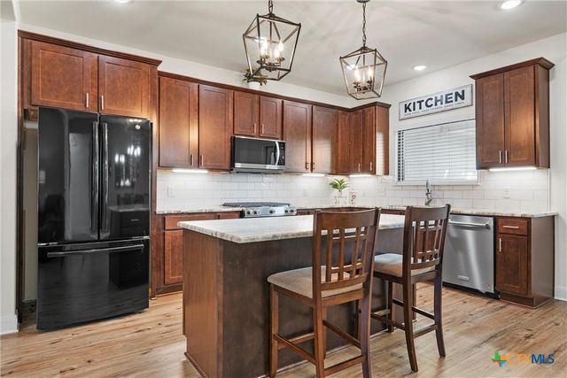 306 Eagle Drive, Eddy, TX 76524