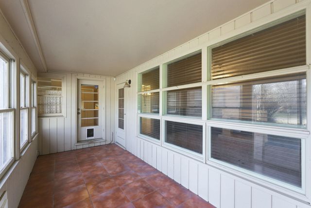 6120 E Murdock Ave, Wichita, KS 67208