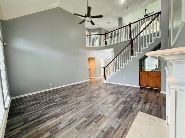 16619 Palisades Point Drive, Houston, TX 77059