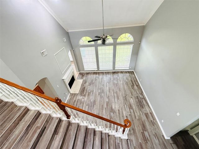 16619 Palisades Point Drive, Houston, TX 77059