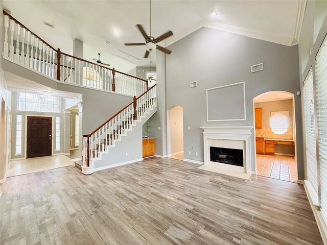 16619 Palisades Point Drive, Houston, TX 77059