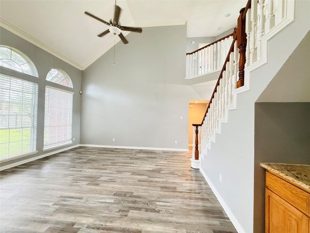 16619 Palisades Point Drive, Houston, TX 77059