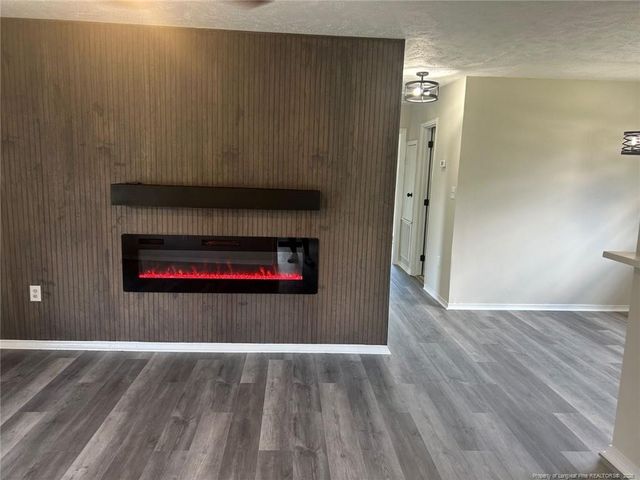 1435 Strickland Bridge Road, Fayetteville, NC 28304