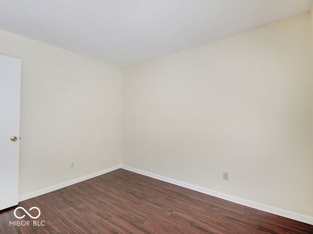 2372 Summerwood Lane, Greenwood, IN 46143