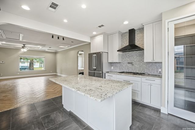 243 Chesswood, San Antonio, TX 78228