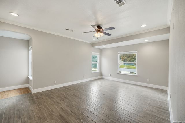 243 Chesswood, San Antonio, TX 78228