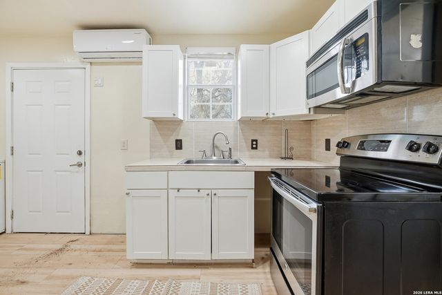 243 Chesswood, San Antonio, TX 78228