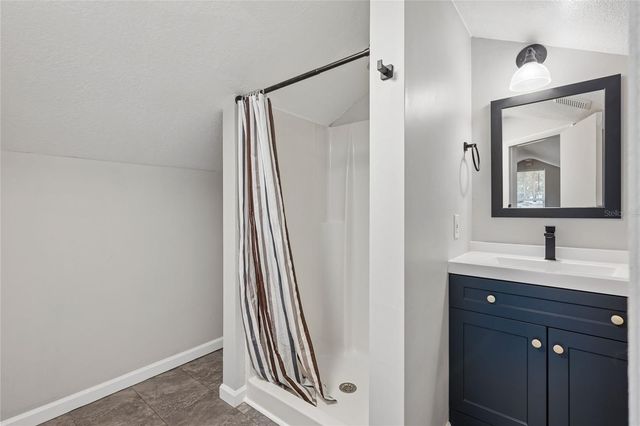 809 N HYER AVENUE, Orlando, FL 32803
