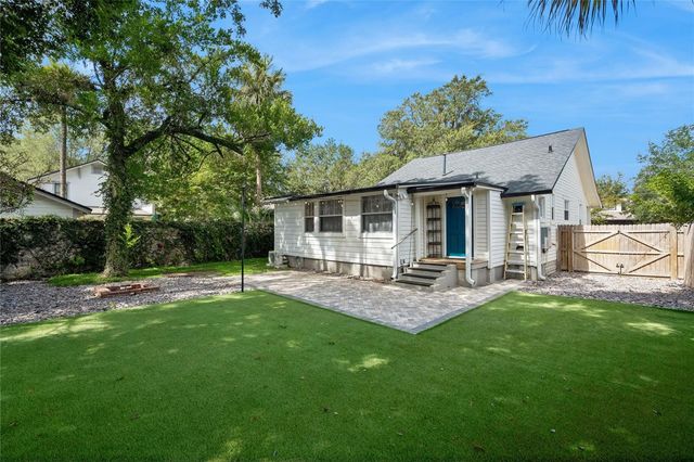 809 N HYER AVENUE, Orlando, FL 32803