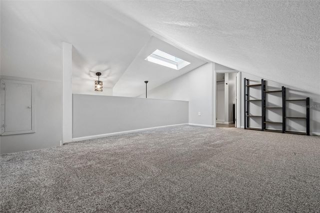 809 N HYER AVENUE, Orlando, FL 32803