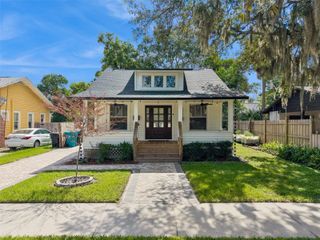809 N HYER AVENUE, Orlando, FL 32803