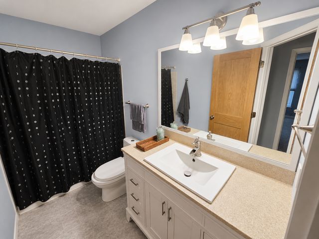 6317 Alderwood Bay A, Woodbury, MN 55125