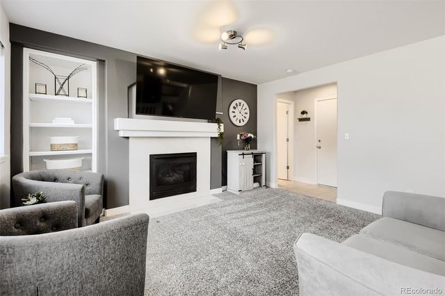 4809 Collinsville Place, Littleton, CO 80130