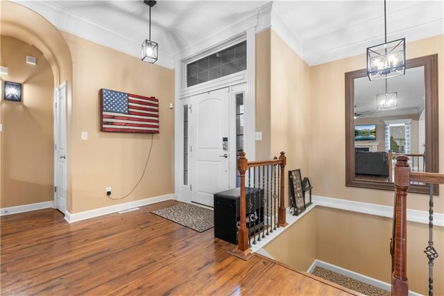 2311 NW Hedgewood Drive, Grain Valley, MO 64029